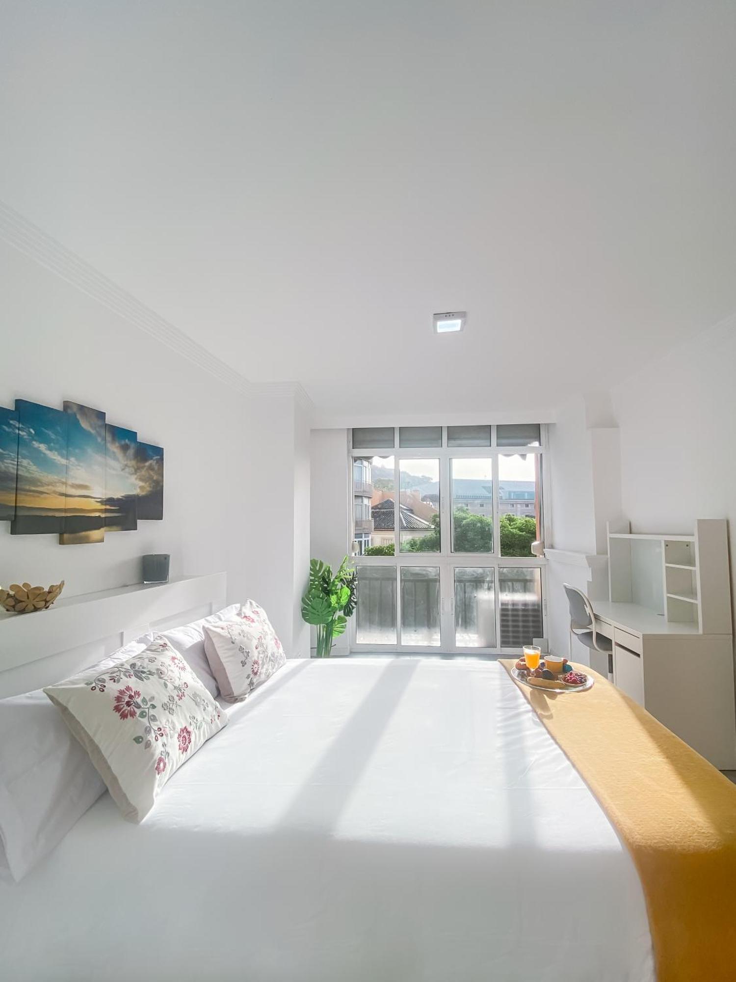 3 Rooms Y 3 Baths Y Aparcamiento Catedral Malaga Luaran gambar