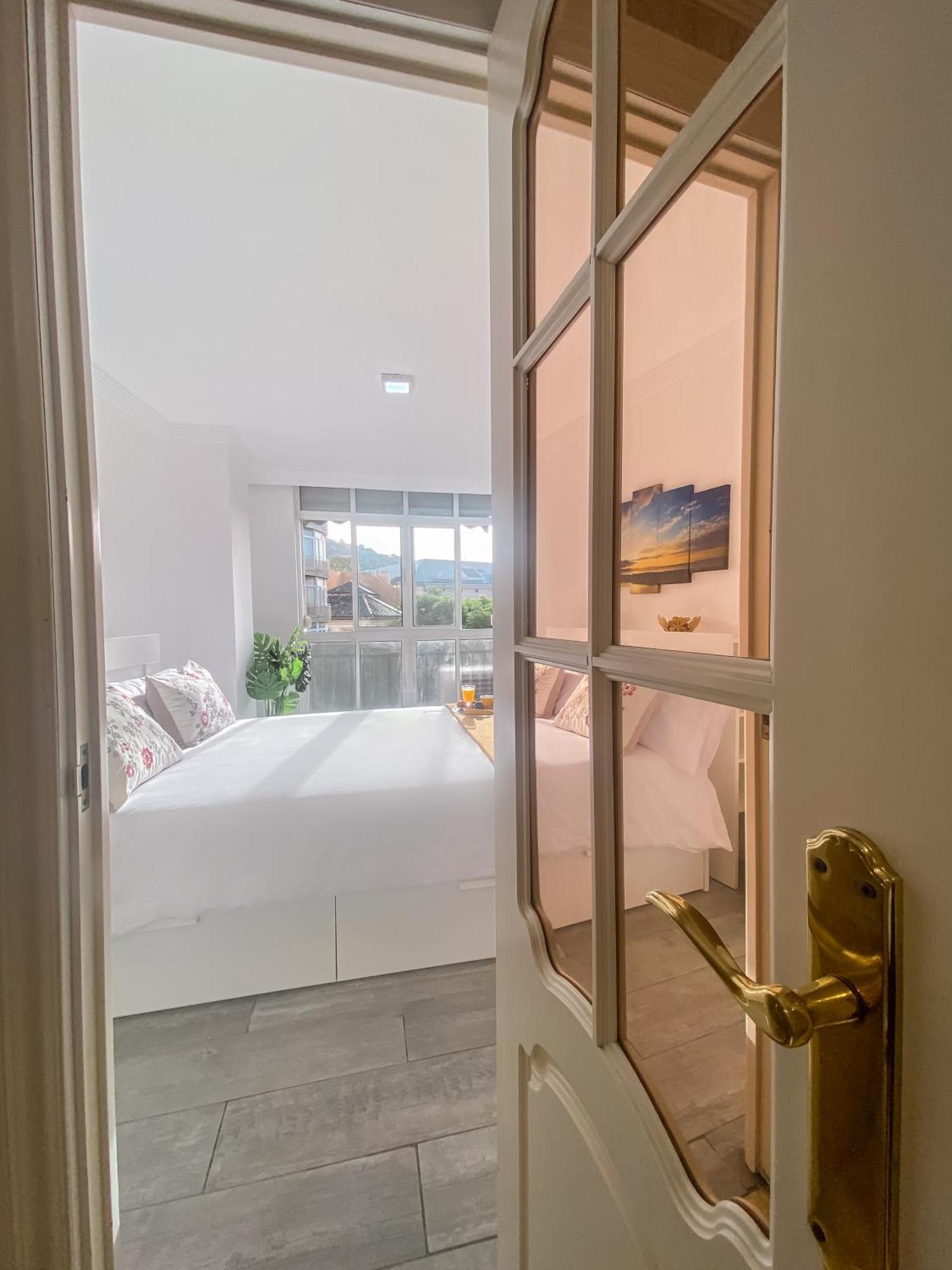 3 Rooms Y 3 Baths Y Aparcamiento Catedral Malaga Luaran gambar